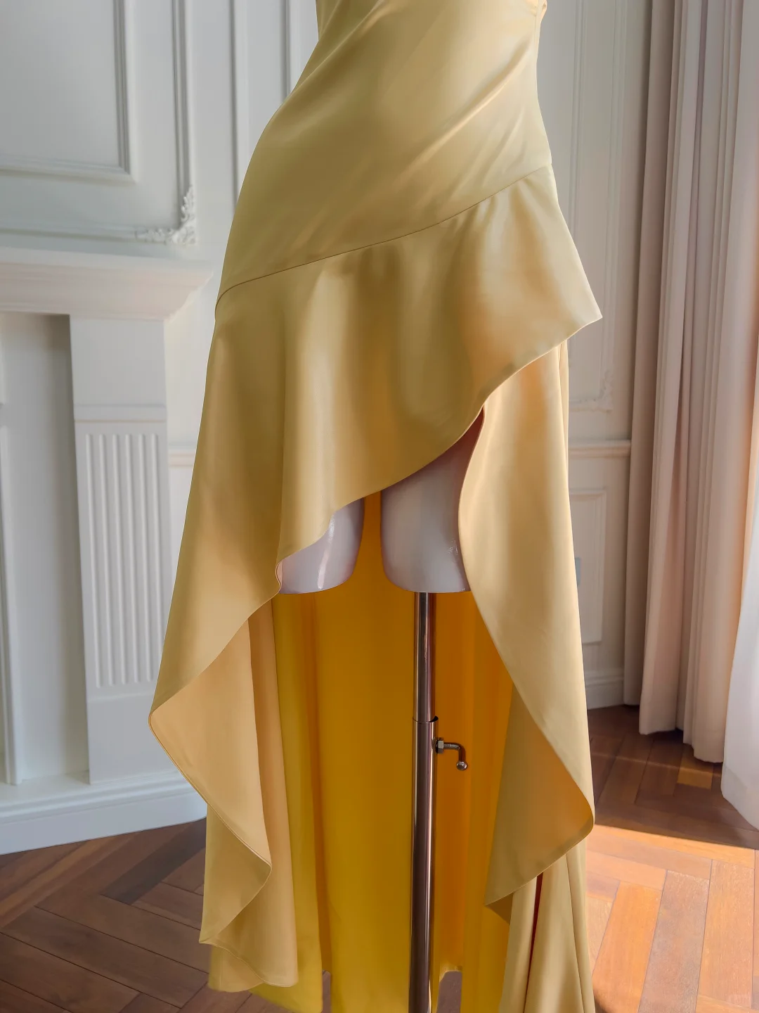 Pretty A Line Halter Yellow Satin High-Low Ruffle Hem Prom Dresses Formal Dress C5357