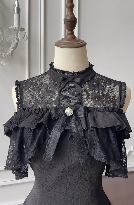 Chic Black A Line Satin Lace Short Homecoming Dress 18th Birthday Outfits C5450