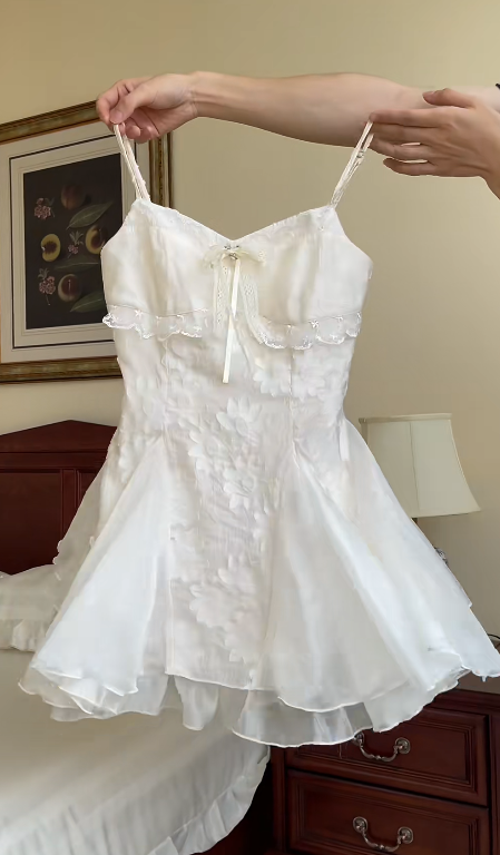 Cute A Line Spaghetti Straps Satin Lace Short Homecoming Dress 18th Birthday Outfits C5451