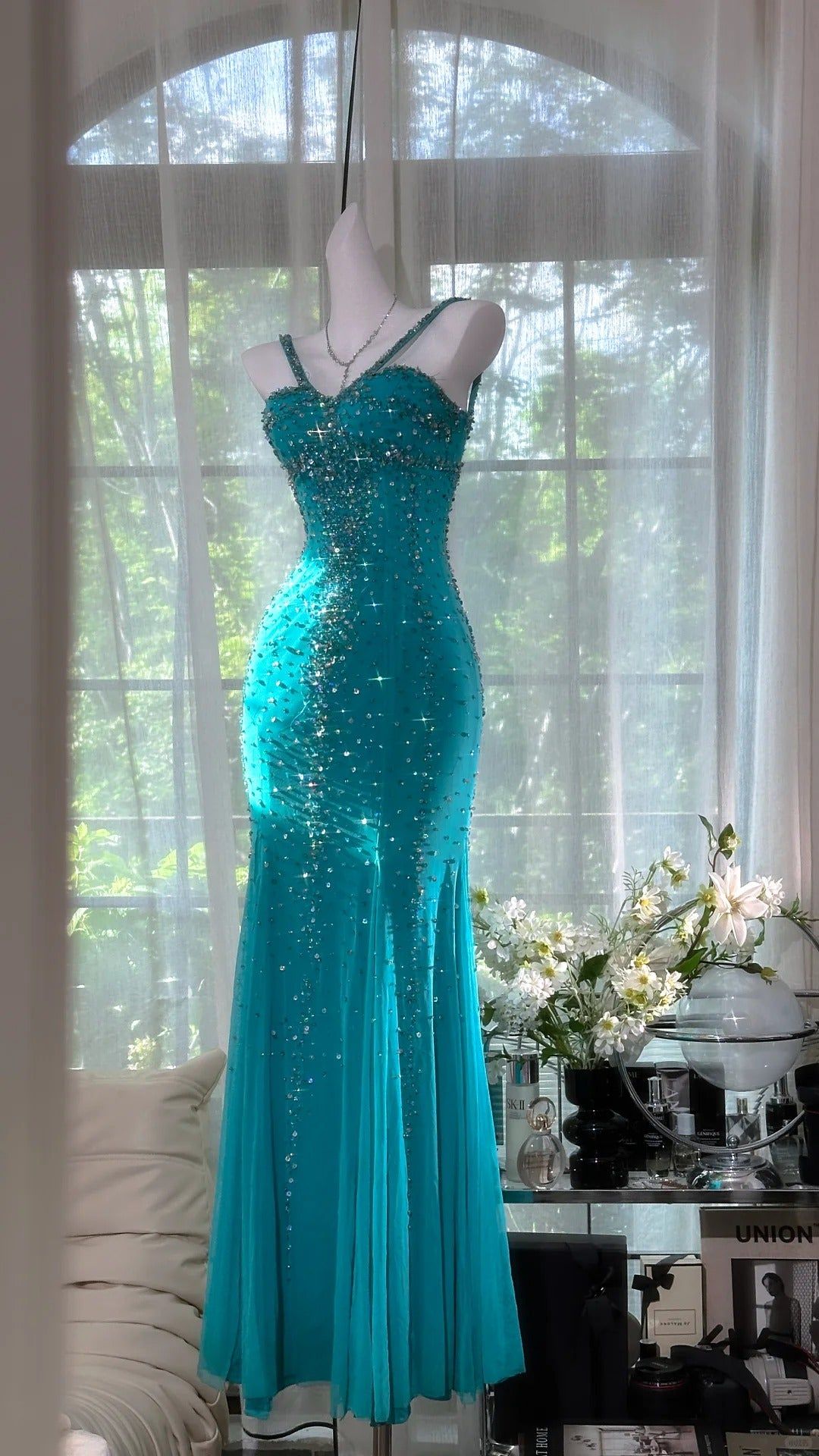 Sexy Glitter Mermaid Spaghetti Straps Chiffon Beads Long Prom Dresses Formal Dress C5760