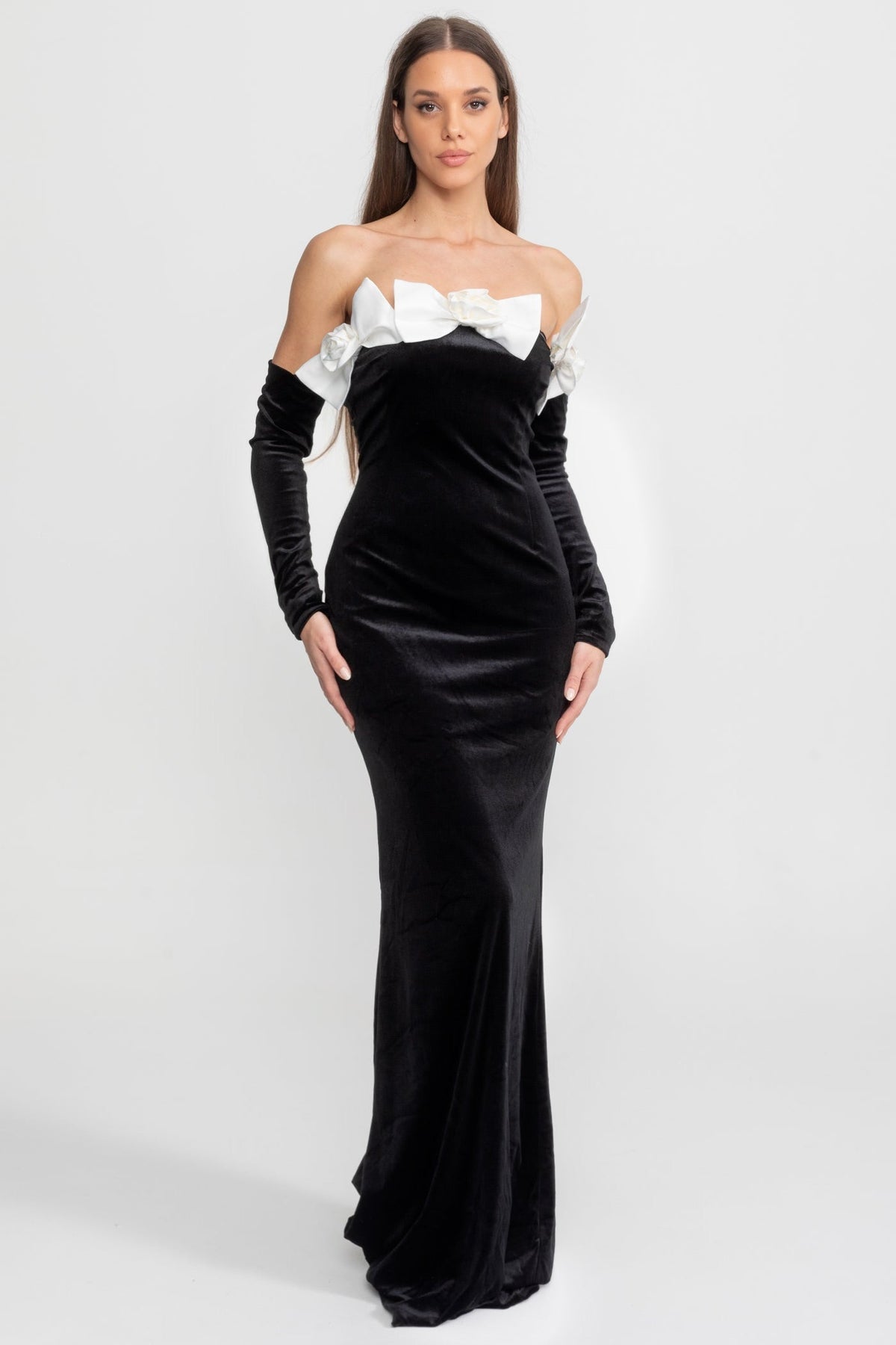 Velvet Strapless Contrast Bow Detached Sleeve Mermaid Maxi Gown
