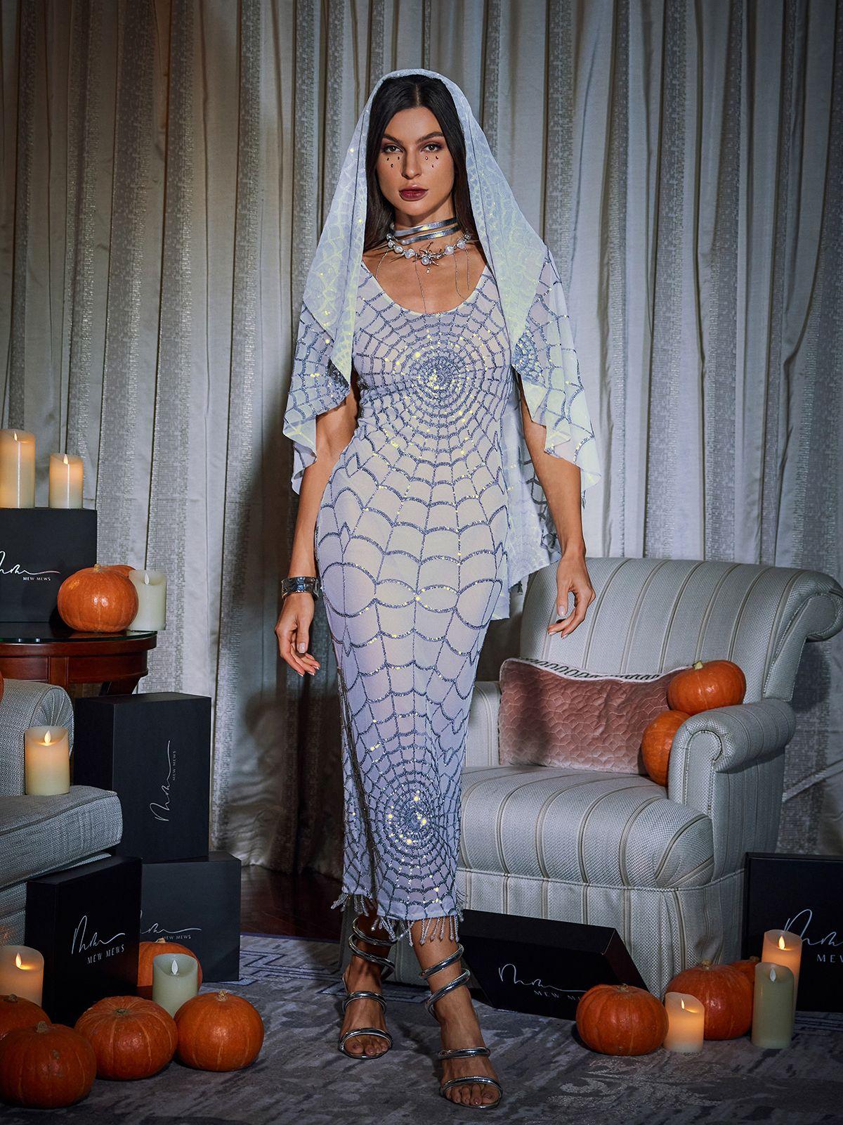 Cobweb Mesh Scoop Neck Sleeveless Hooded Fringe Hem Maxi Dress