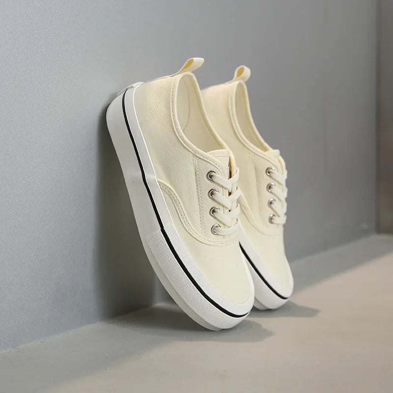 Canvas Lace Up Shallow Casual Solid Color Comfort Runner Outsole Fashion Skateboard