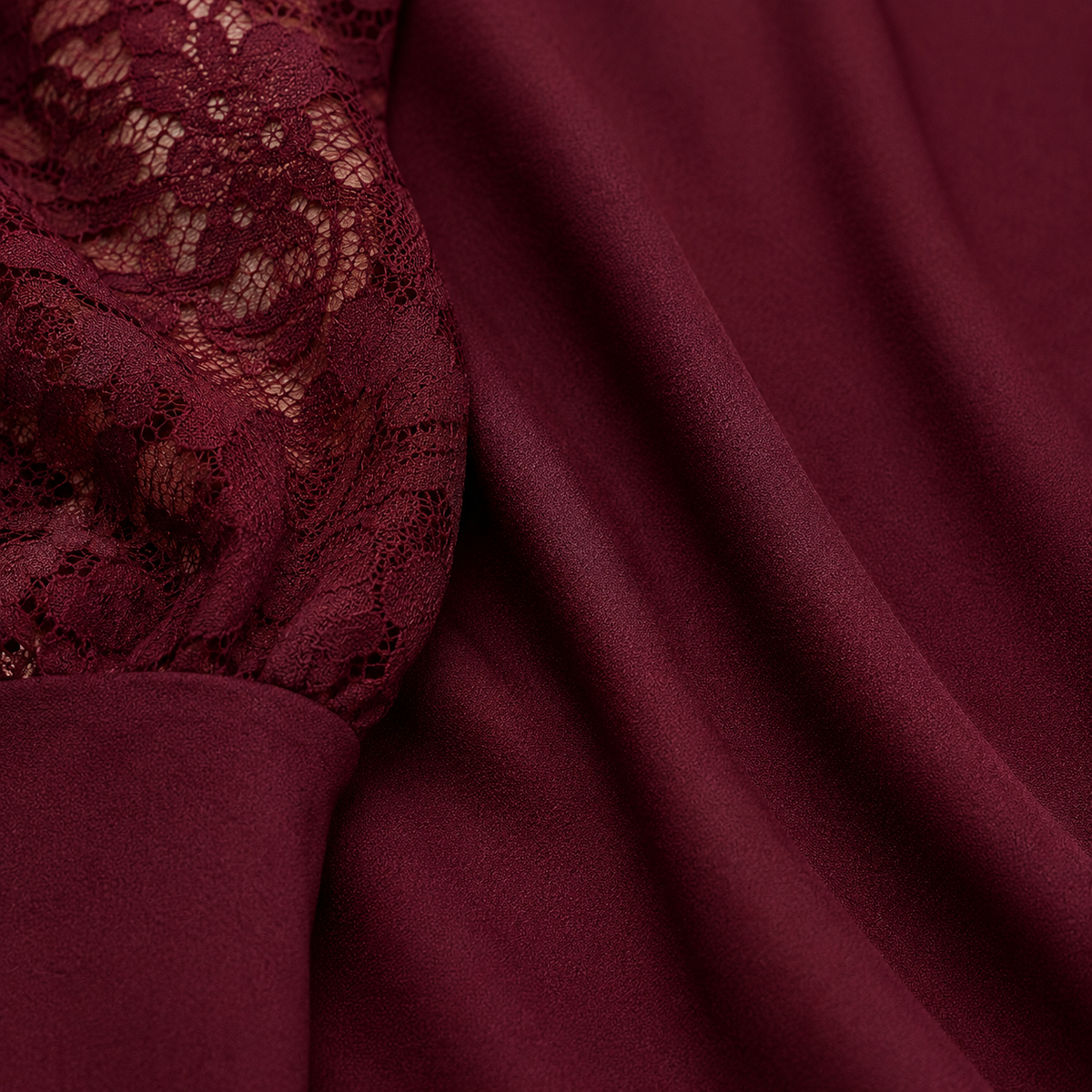 Lace Sleeve Boat Neck Long Sleeve Shift Dress