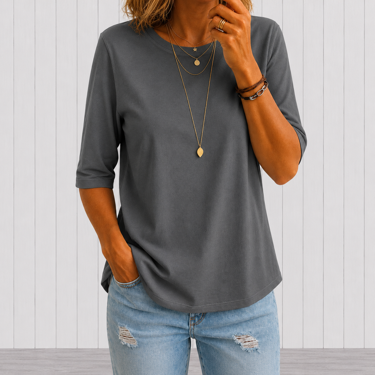 Crew Neck Half Sleeve Curved Hem Top