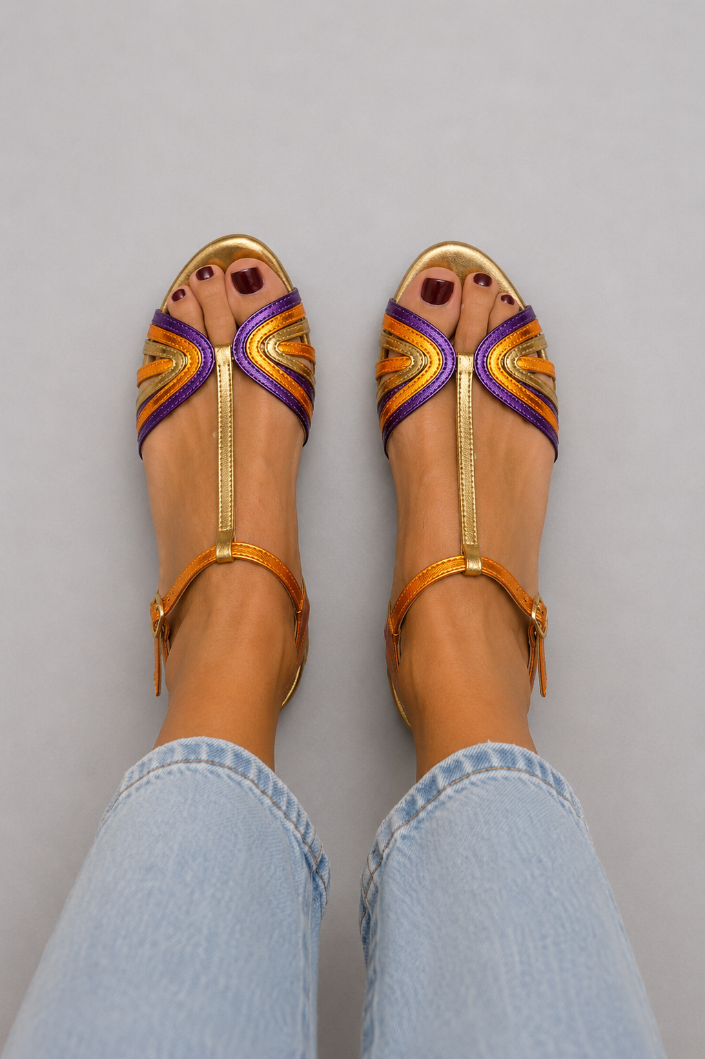 T Strap Metallic Flat Sandals