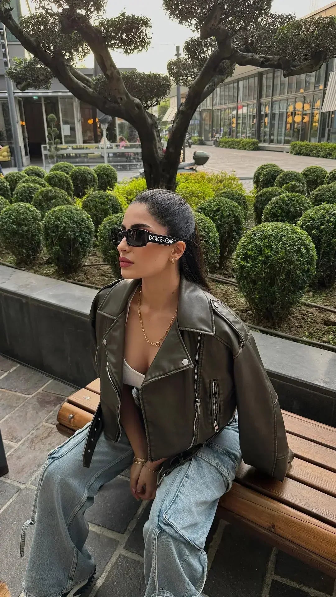 Cropped Lapel Collar Long Sleeve Jacket