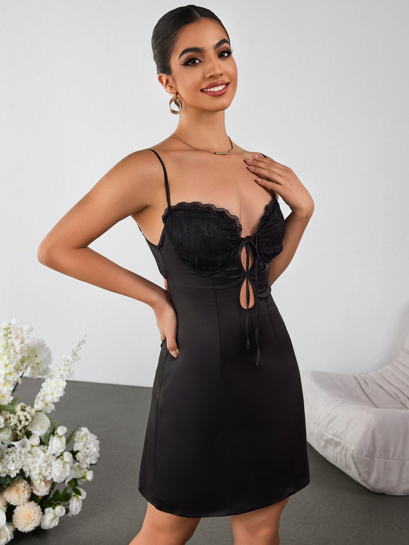 Cut Out Lace Bust Patchwork Satin Cami Dress - View 3