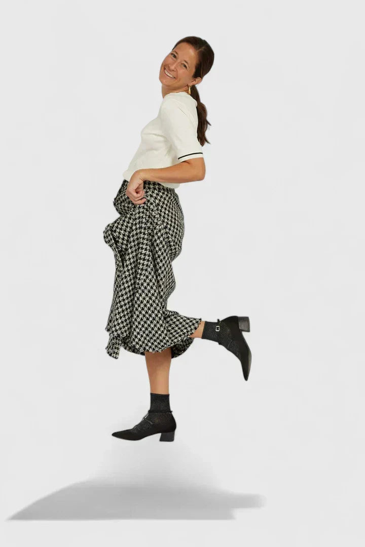 Pointed Toe Caged Cross Strap Suede Look Low Heel Pumps
