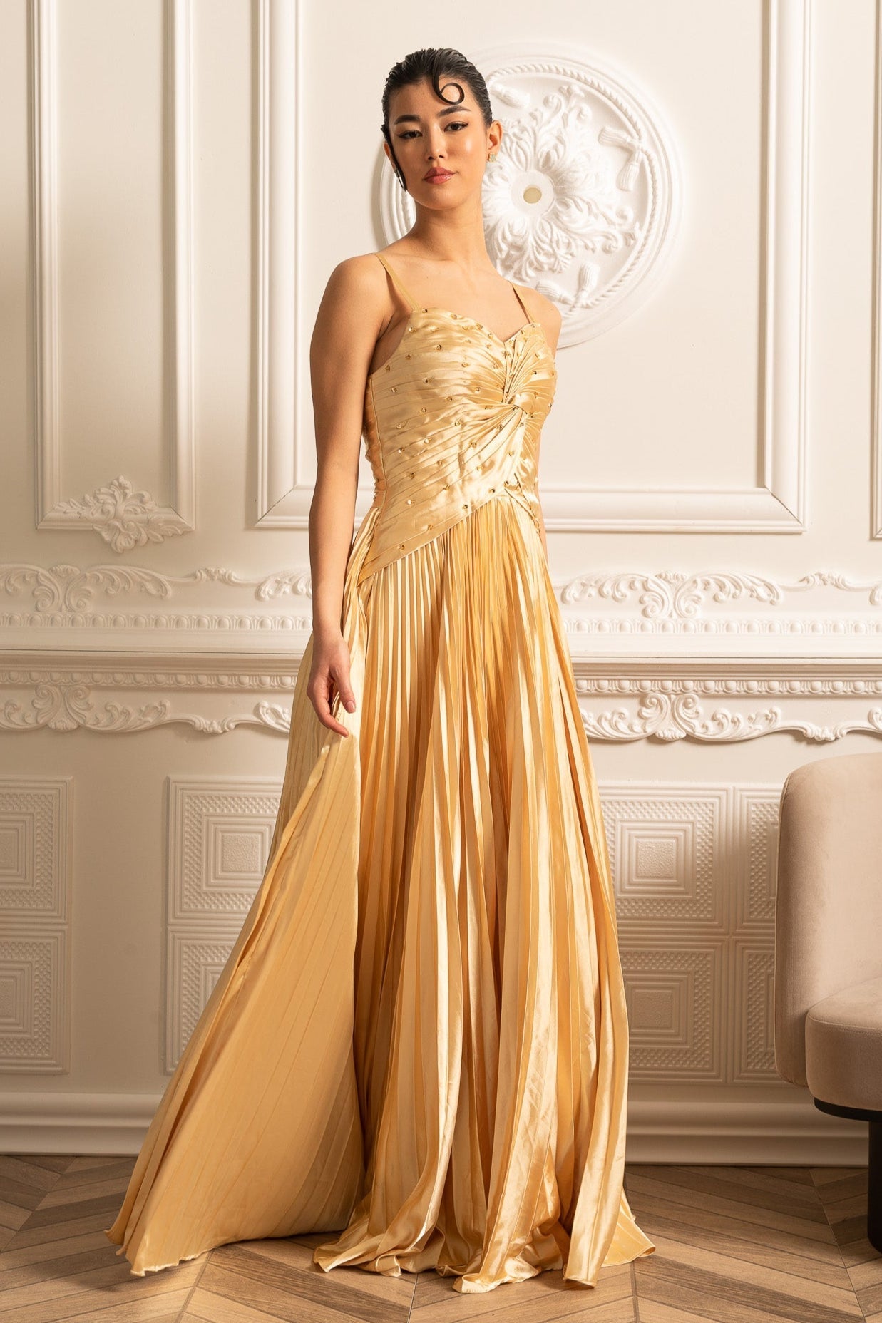 Cascade Gown With Sparkling Details - Gold