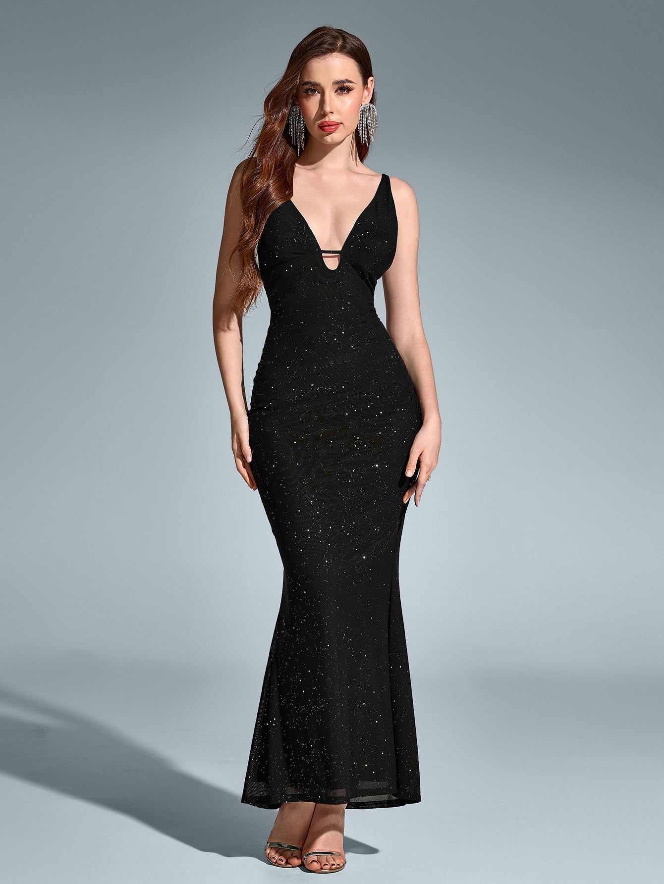 Deep V-Neck Backless Mermaid Mesh Sequin Dress - View 5