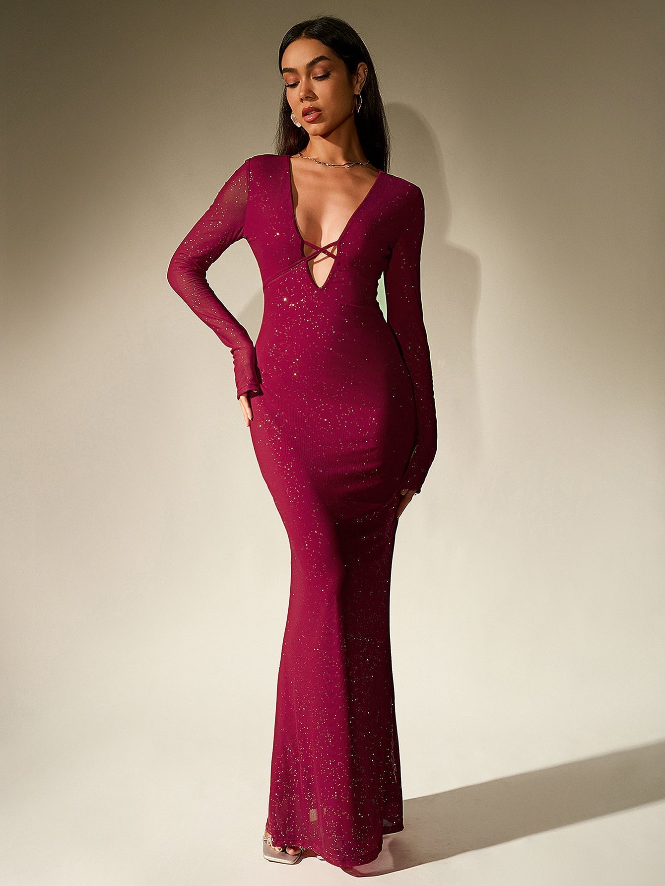 Deep V-Neck Crisscross Tie Front Glitter Bodycon Dress - View 18