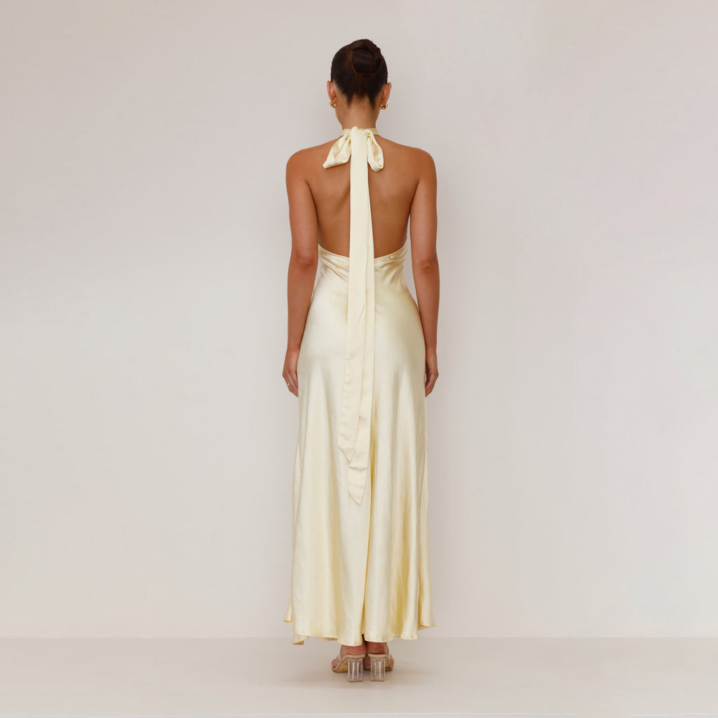 Karol Exclusive Sofia Dress – Flowing Elegance with Halterneck Detail Designer Edit