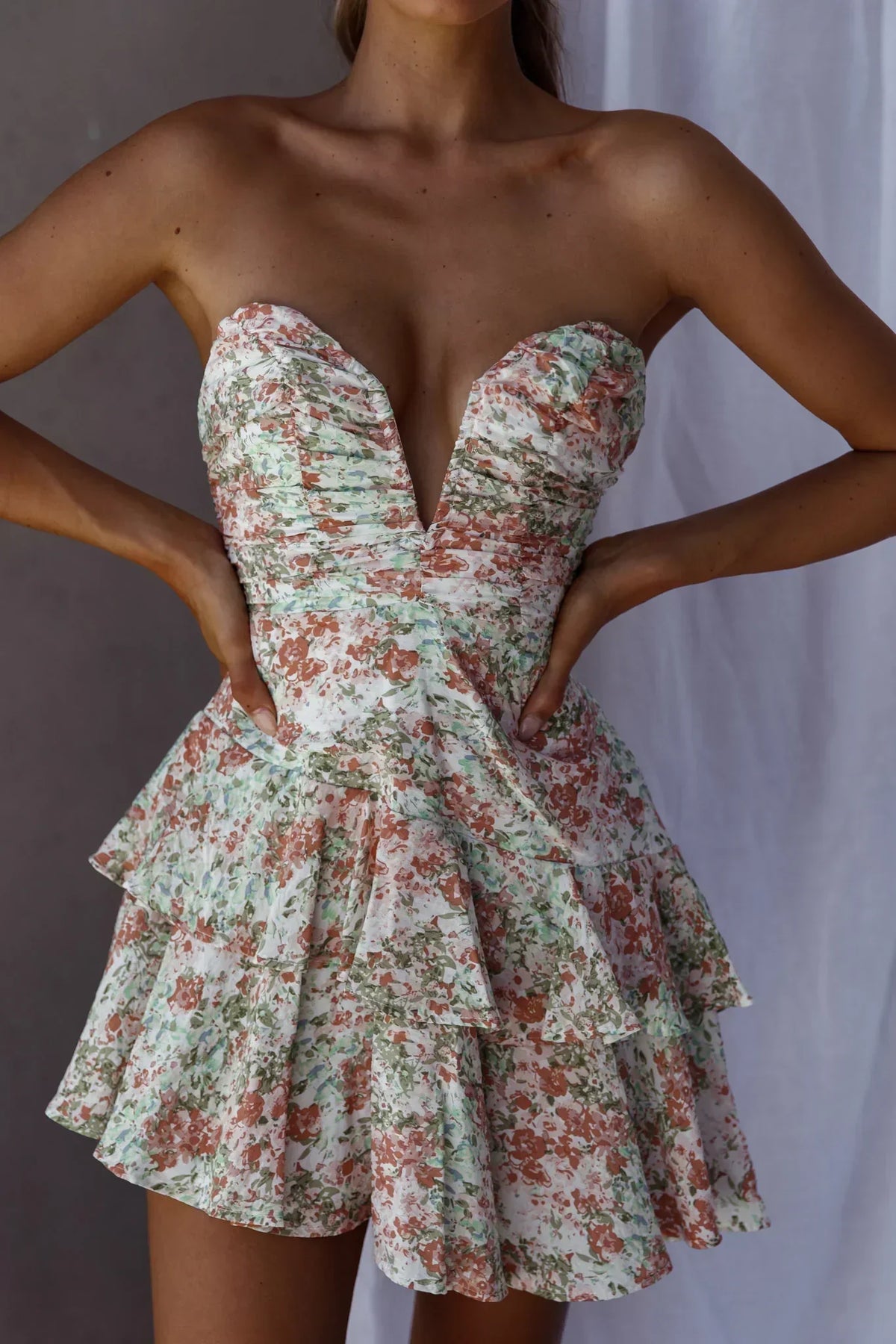 Floral Print Strapless Plunge Sweetheart Tiered Ruffle Mini Dress 4