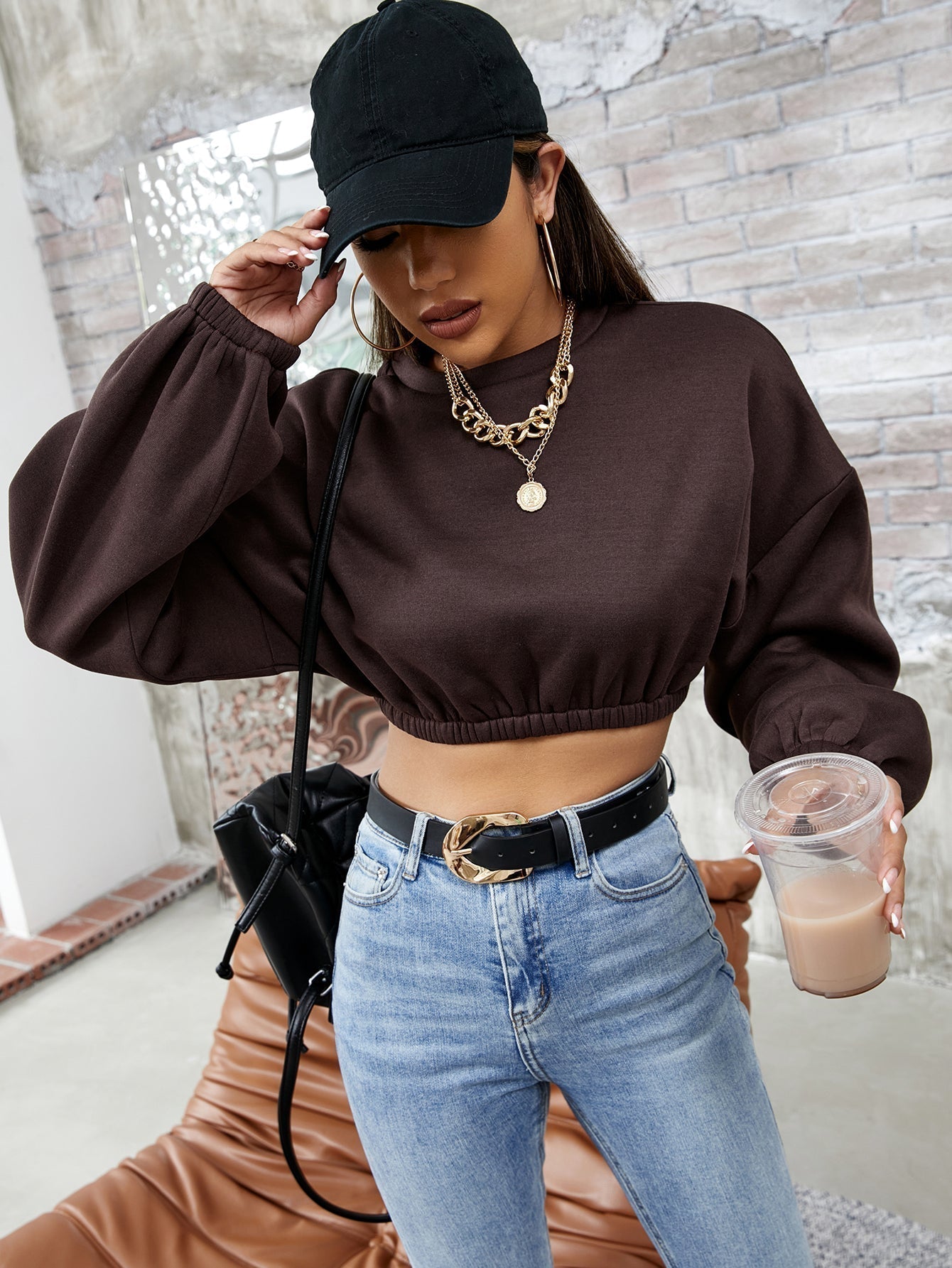 Elastic Hem Drop Shoulder Crop Sweatshirt