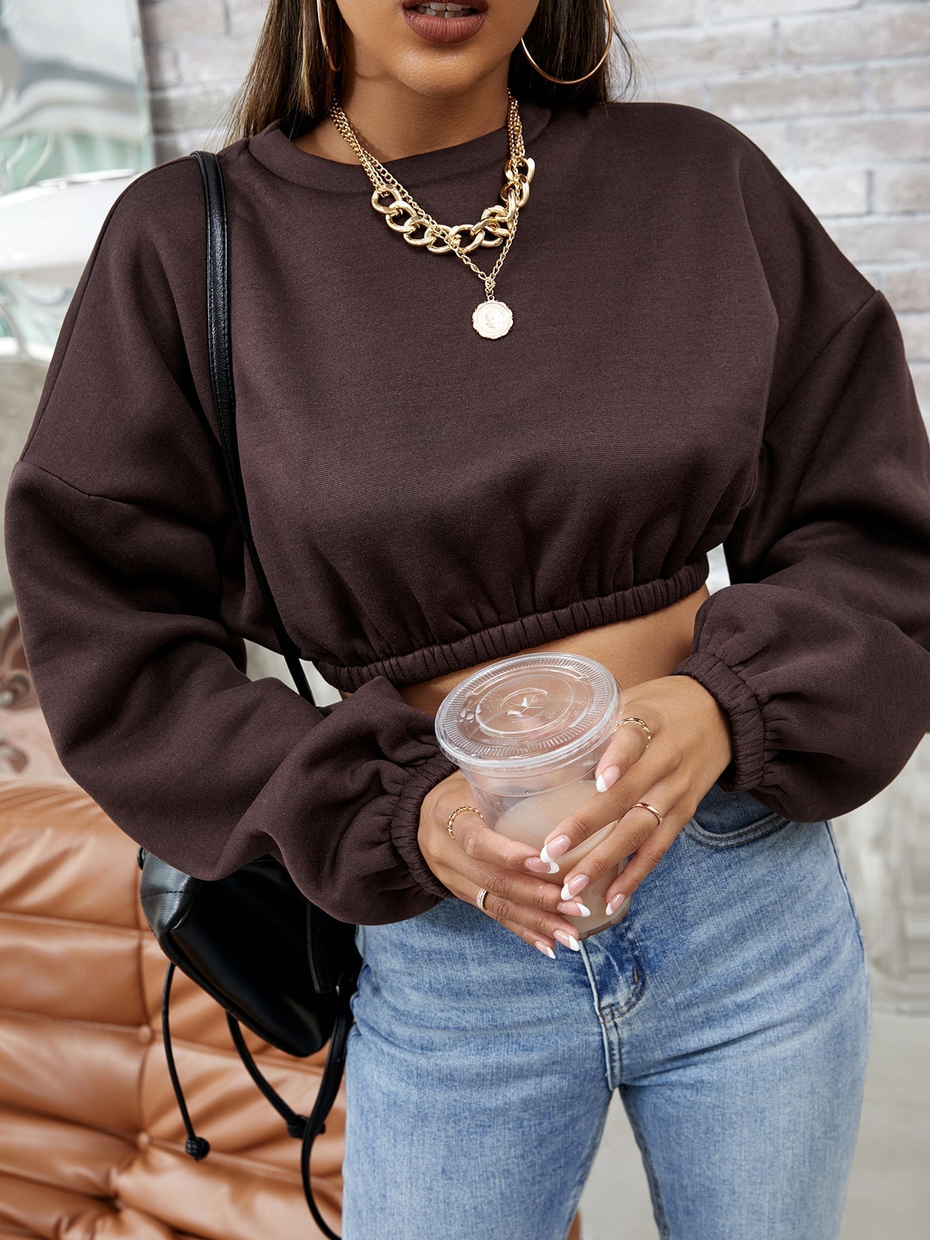 Elastic Hem Drop Shoulder Crop Sweatshirt