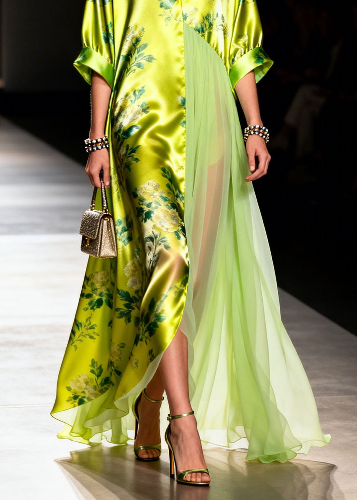 Floral Print Deep V-Neck Pleated Chiffon Panel Wide Cuff Sleeve Maxi Dress