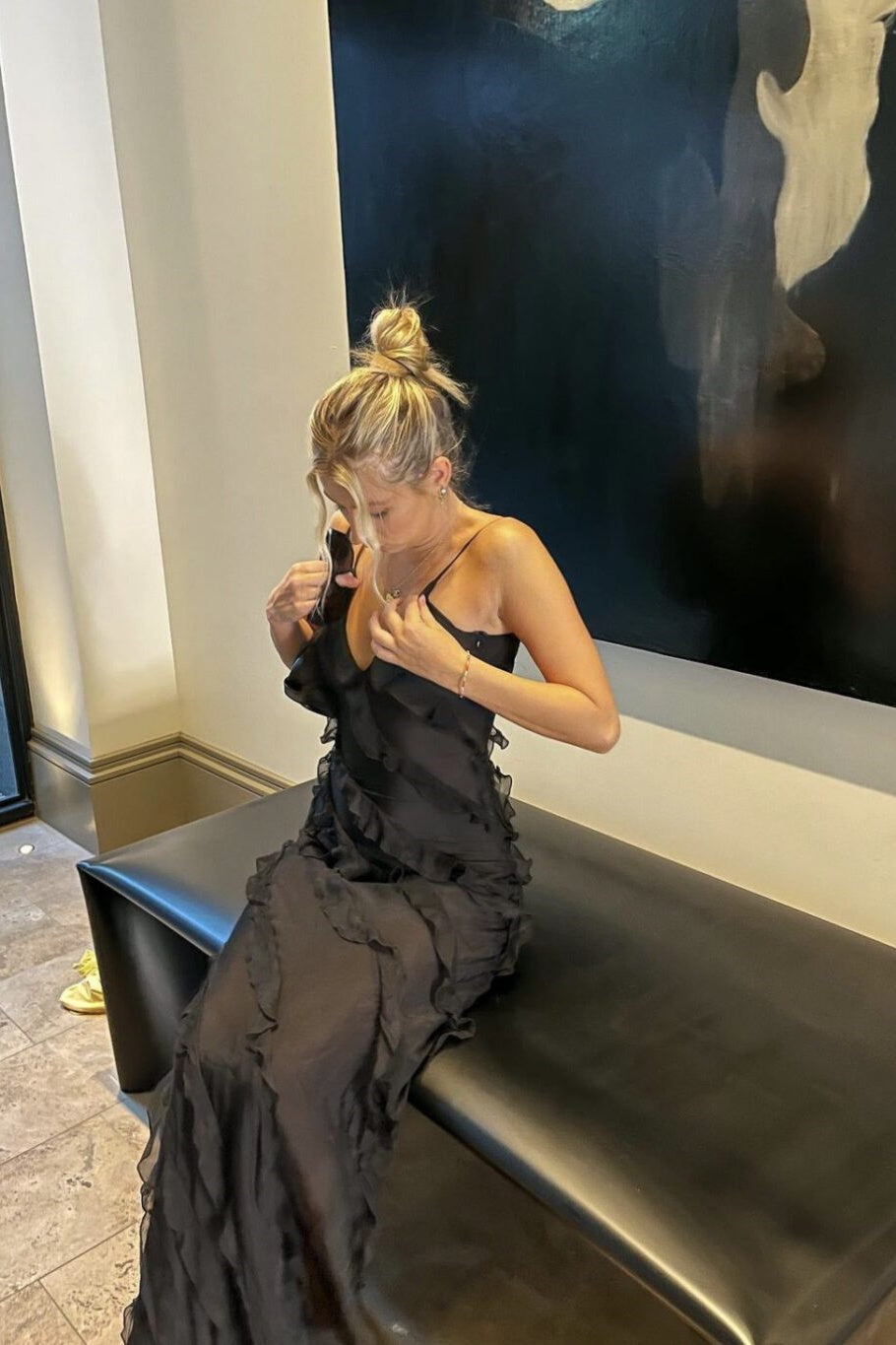 Elegant Sheath Spaghetti Straps Black Long Prom Dress with Ruffles