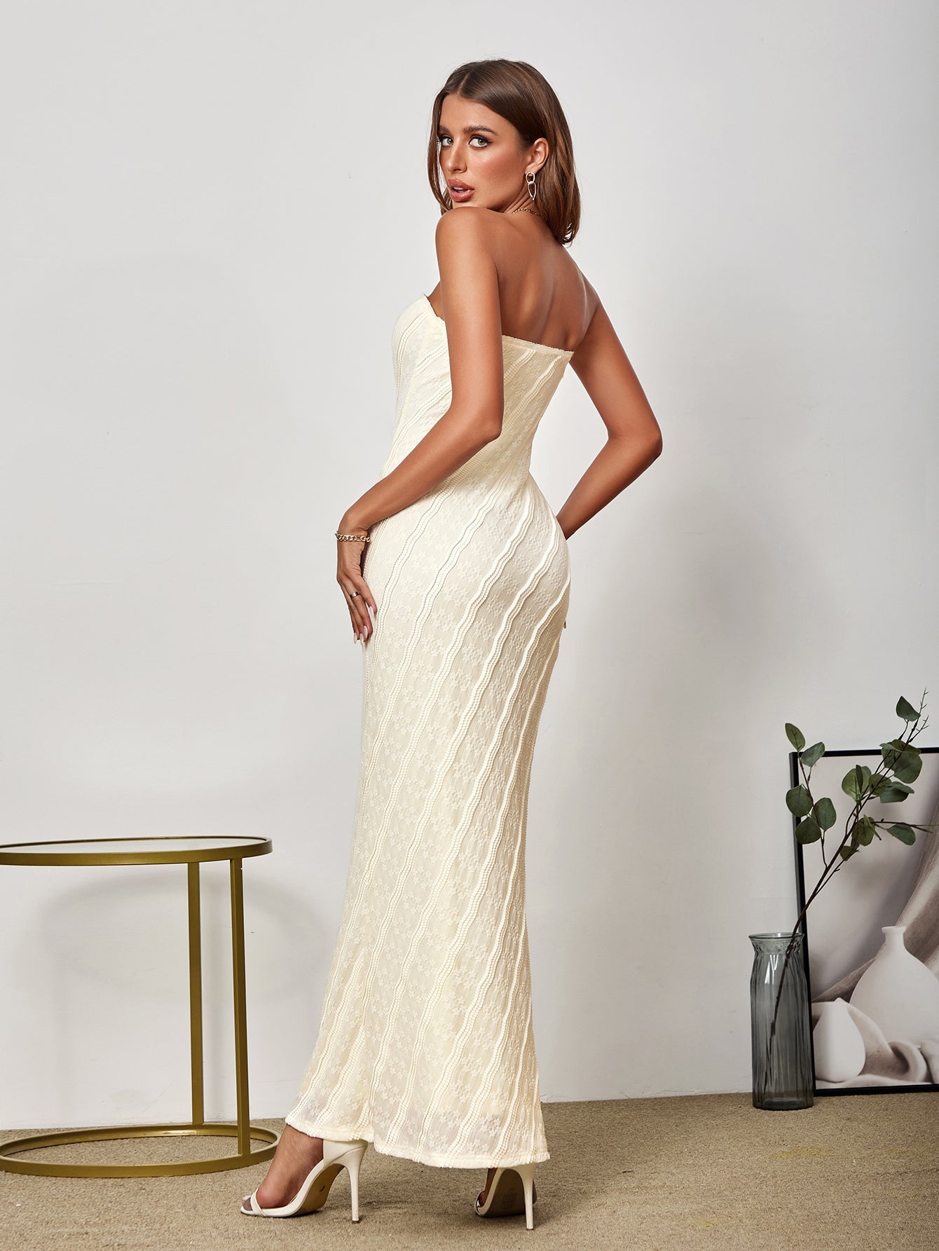 Embroidery Lace Bodycon Tube Long Dress - View 2