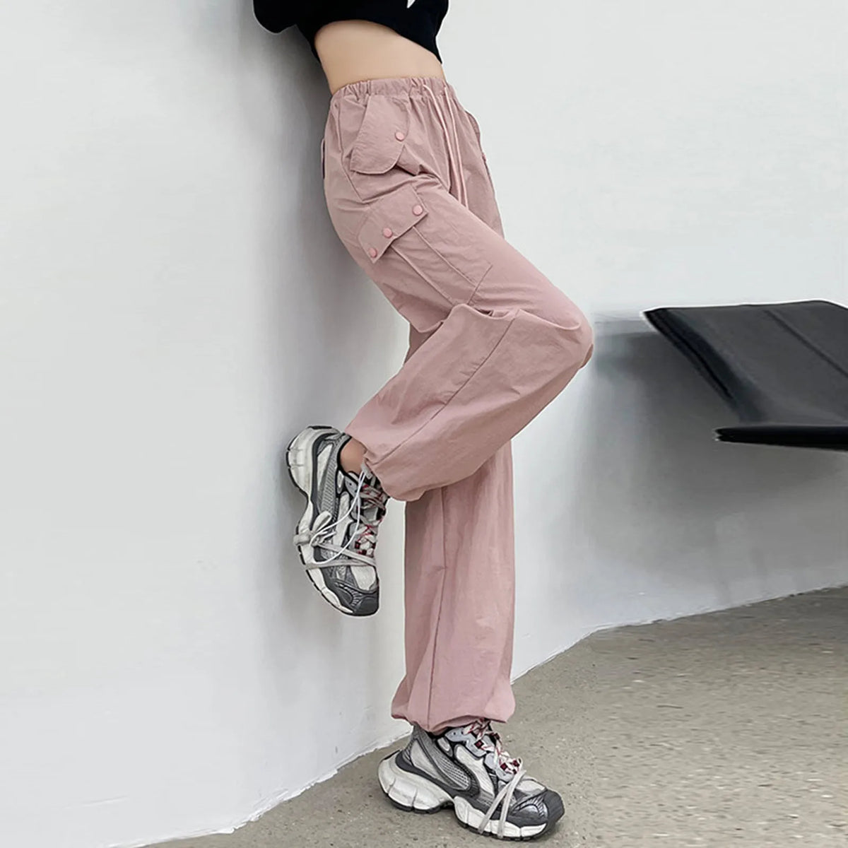 Elastic Drawstring Waist Crinkle Flap Pocket Wide Leg Cargo Pants 3