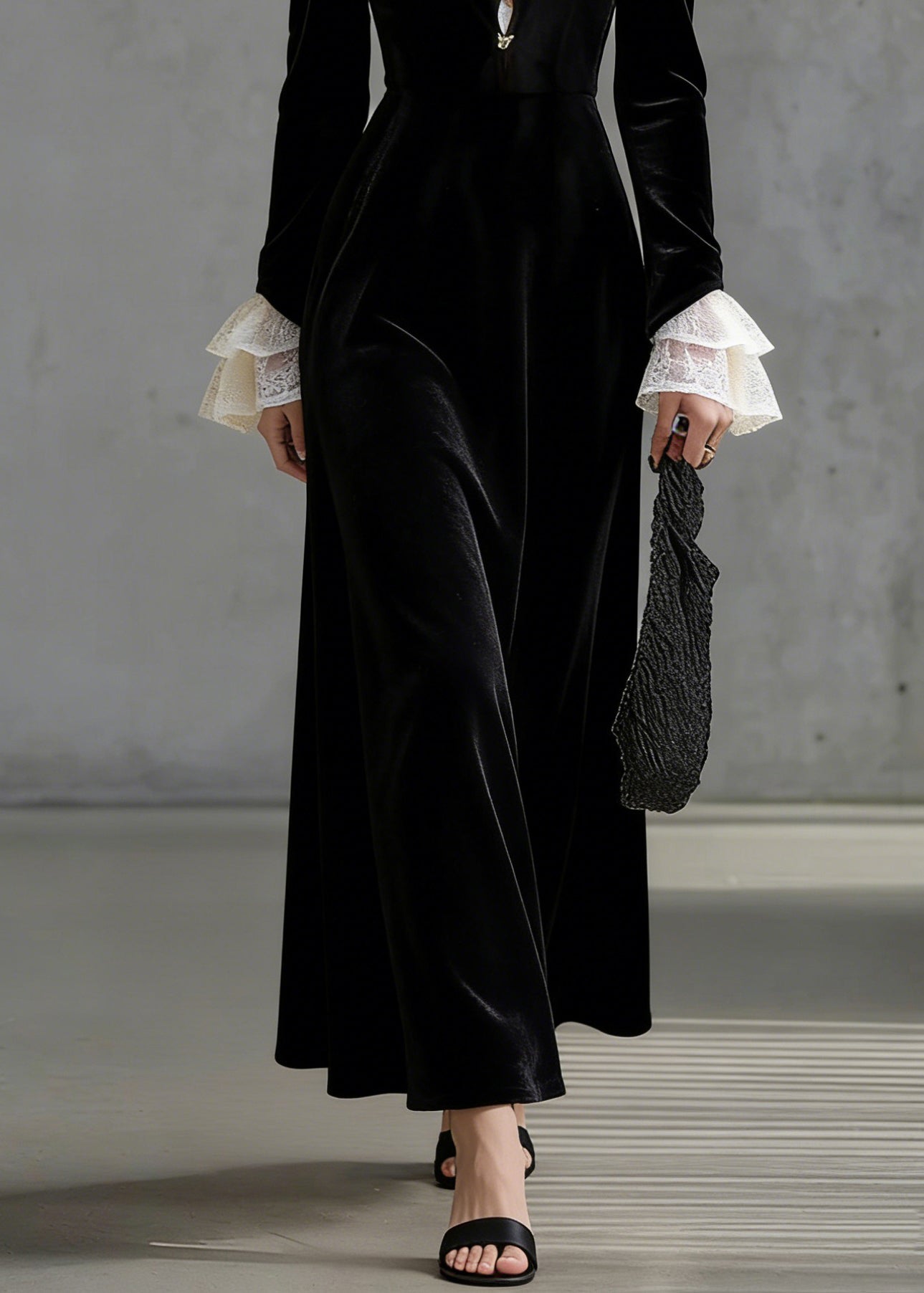 Square Neck Lace Panel Flared Cuff Long Sleeve Velvet Maxi Dress