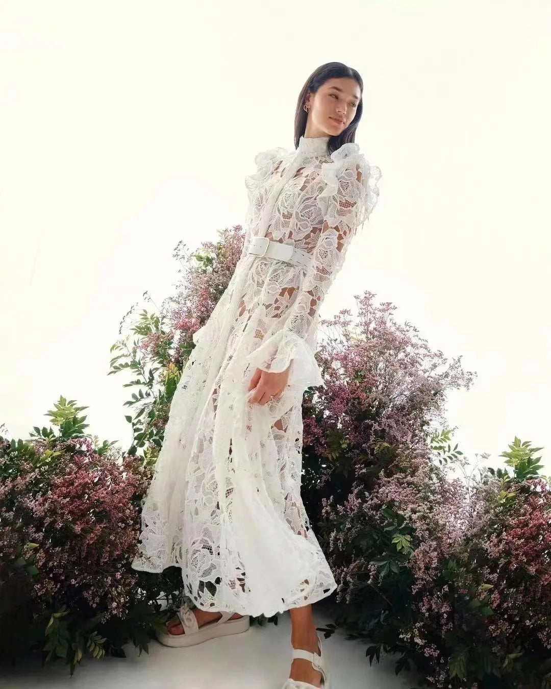 French Temperament WaterSoluble SingleBreasted Lace Dress