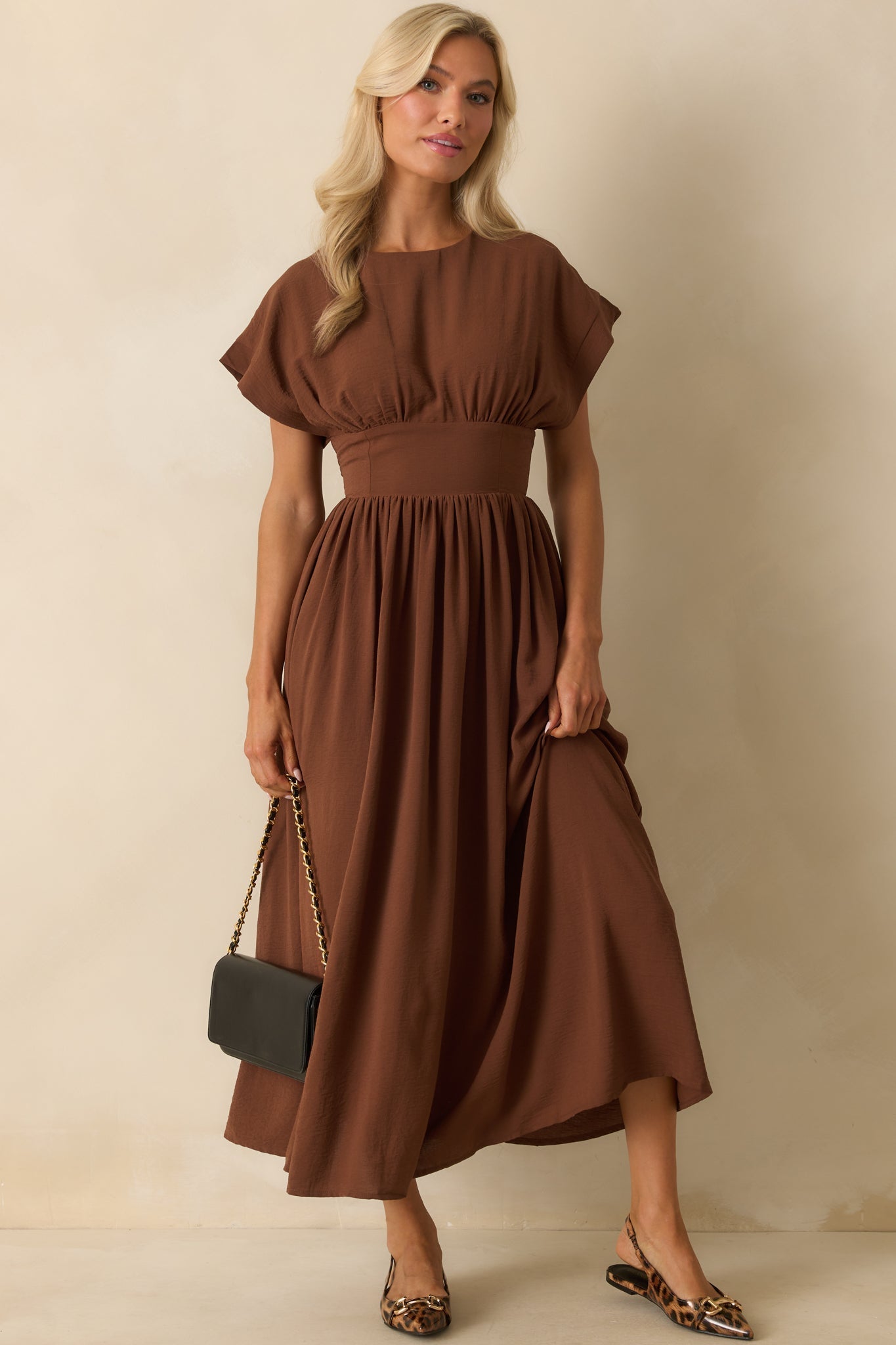 Round Neck Short Sleeve Ruched Waist Midi Dress 4