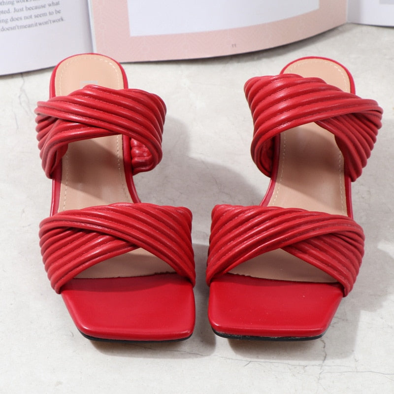 Beautiful Pretend Pump Sandals