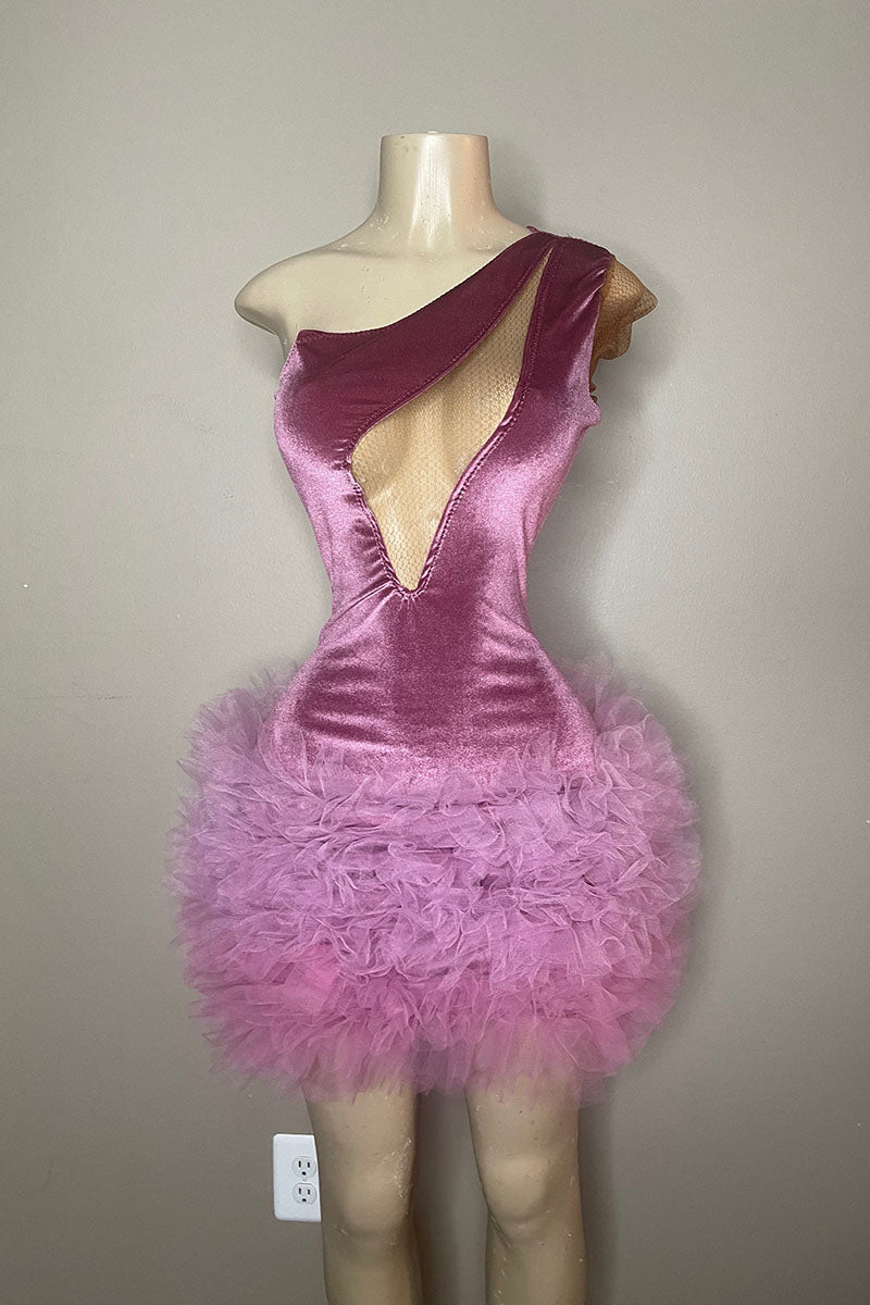 H5594 - One Shoulder Cut Outs Ruched Tulle Velvet Sheath Mini Homecoming Dress
