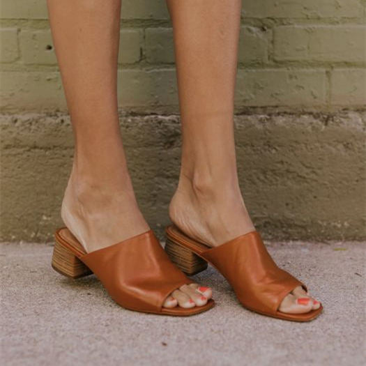 Solid Simple Low Heel Sandals