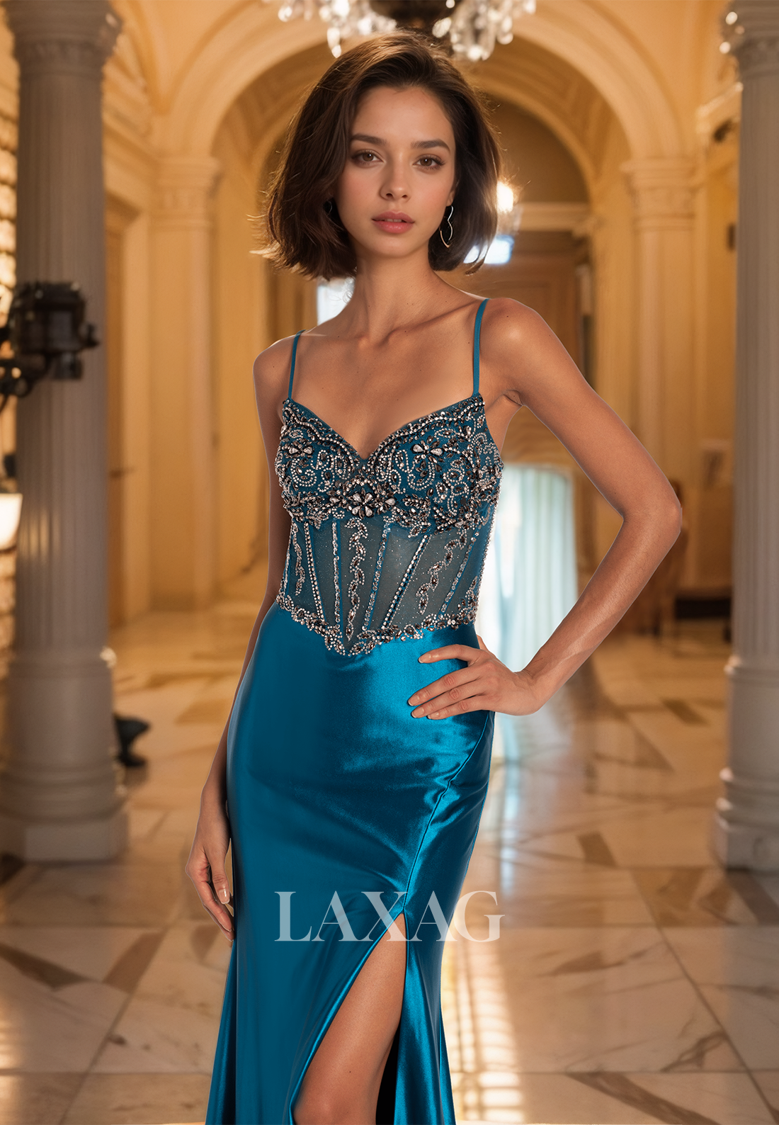 V-Neck Spaghetti Straps Sleeveless Mermaid Prom Dress Beaded Applique Pleated Formal Gowns