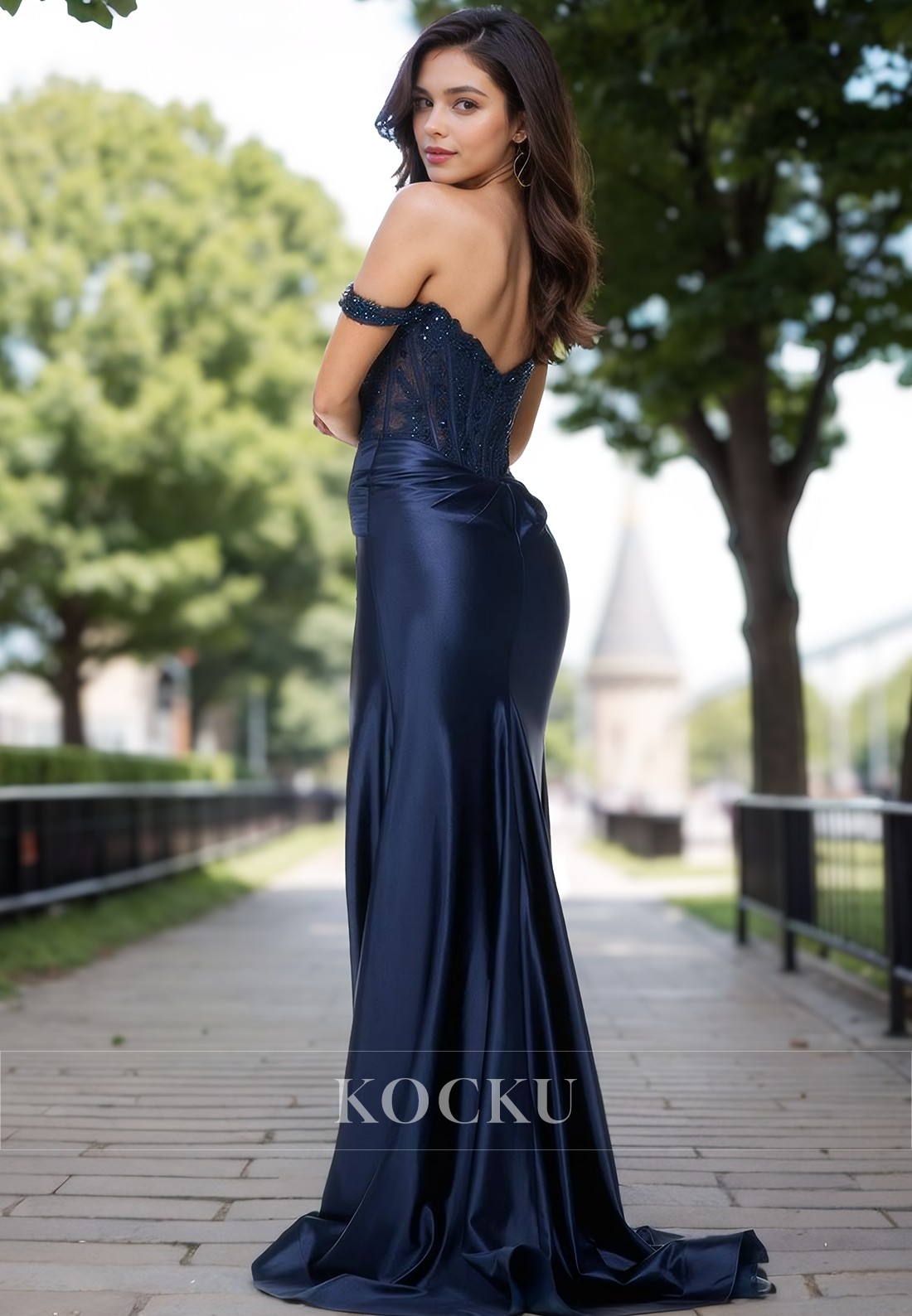 Elegant Off-Shoulder Sheath High Slit Pleats Satin Formal Prom Dress with Appliques