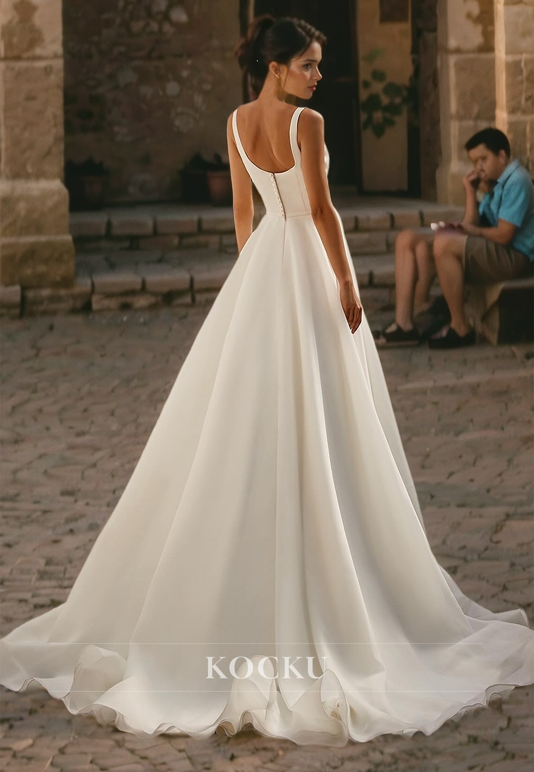 Boho Square A-Line Wedding Dress Spaghetti Straps Sleeveless Lace Beach Dress with Sweep Train