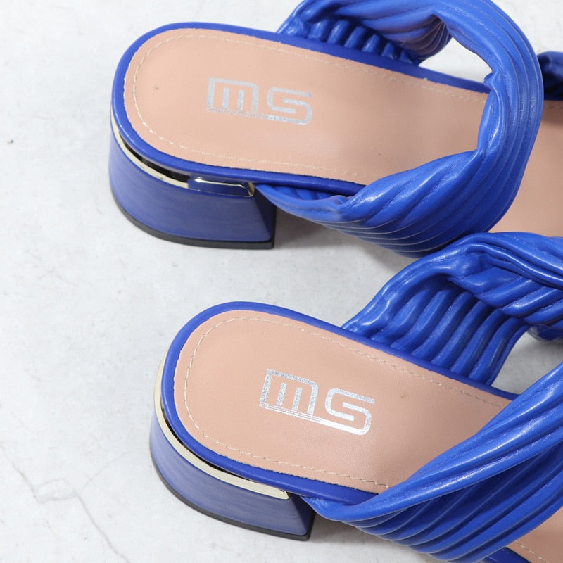 Beautiful Pretend Pump Sandals