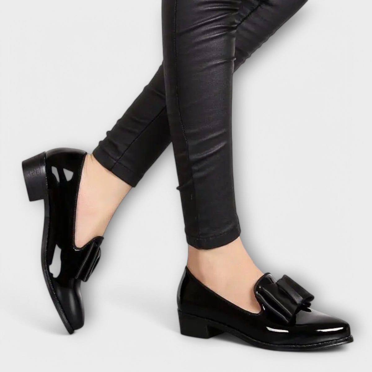 Pointed Toe Bow Flat Loafers