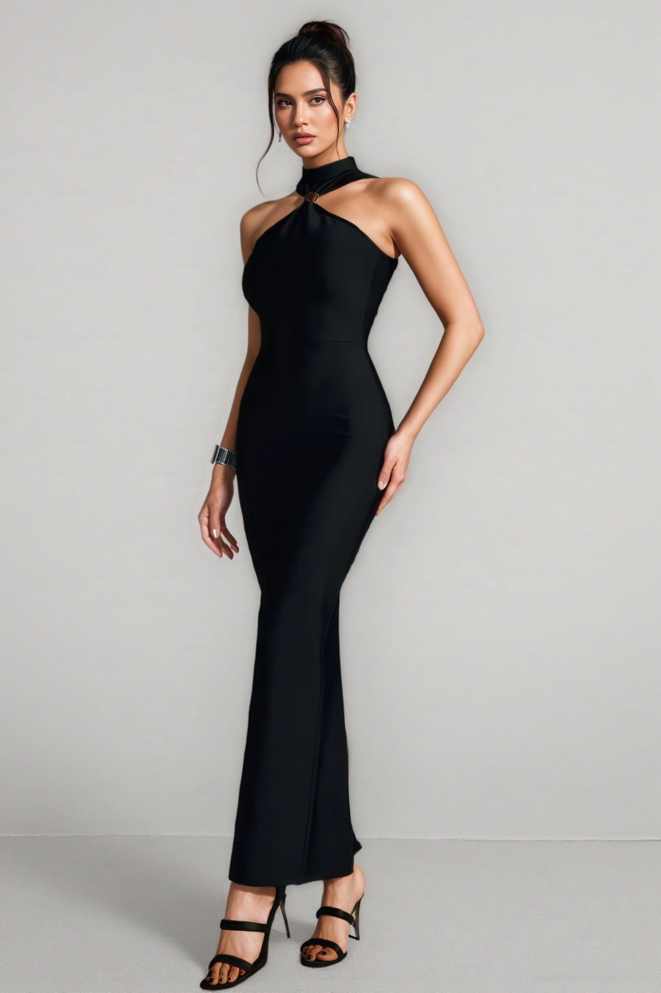 Halter Neck Ring Detail Mermaid Bandage Maxi Gown