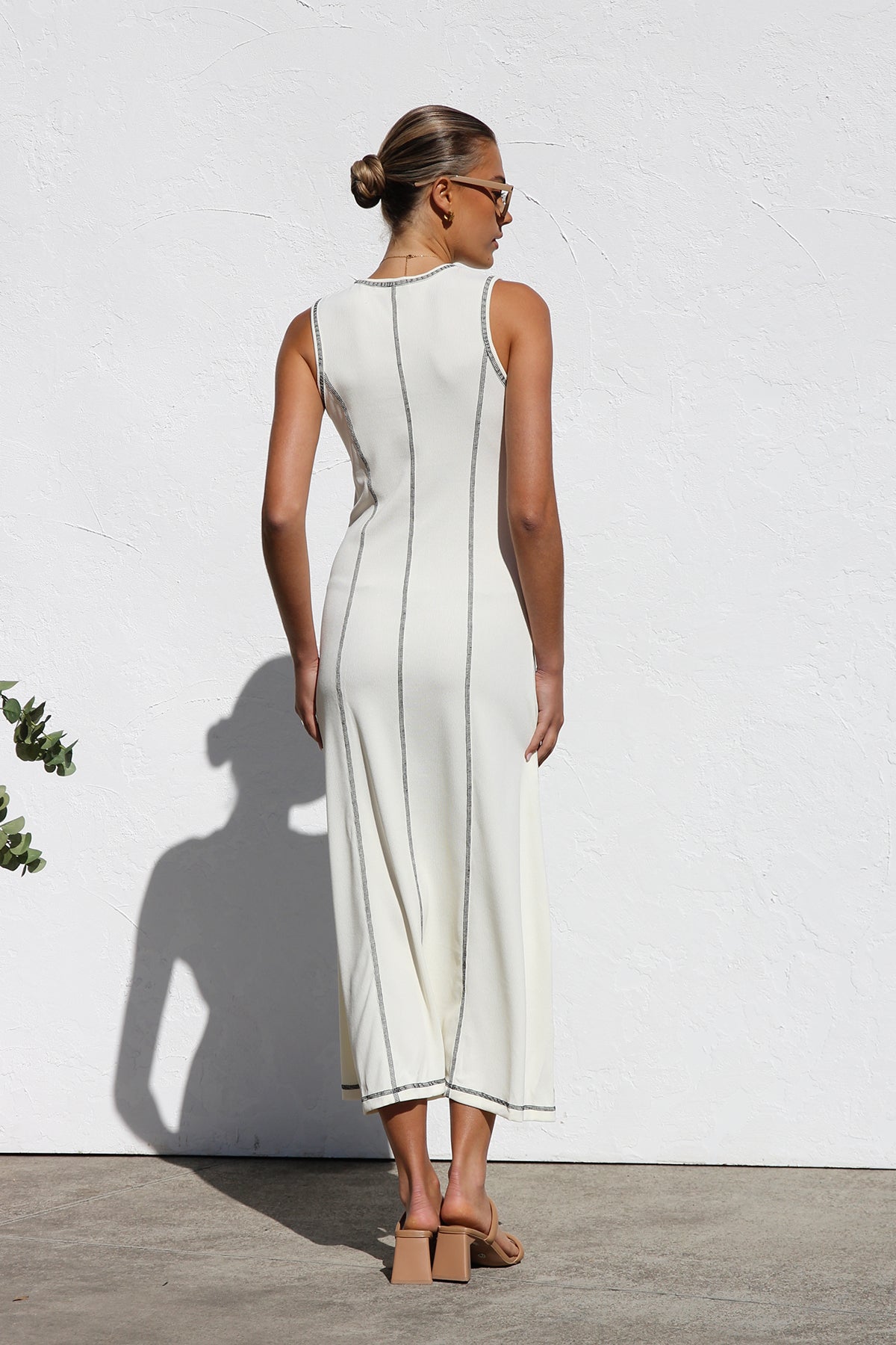 Ribbed Knit Sleeveless Crew Neck Contrast Stitch Column Maxi Dress