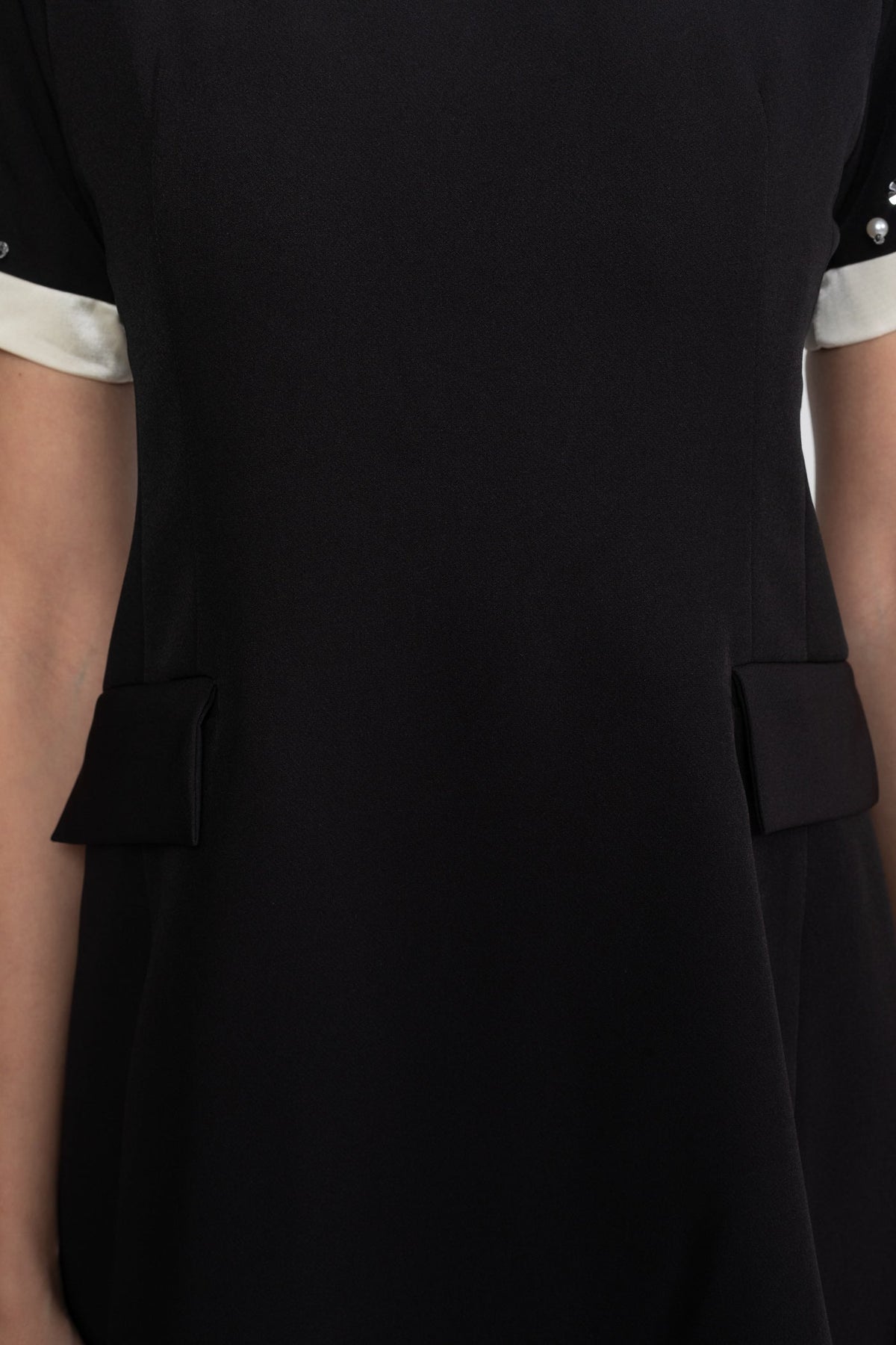 Beaded Peter Pan Collar Contrast Cuff Faux Pocket Mini Dress - View 6