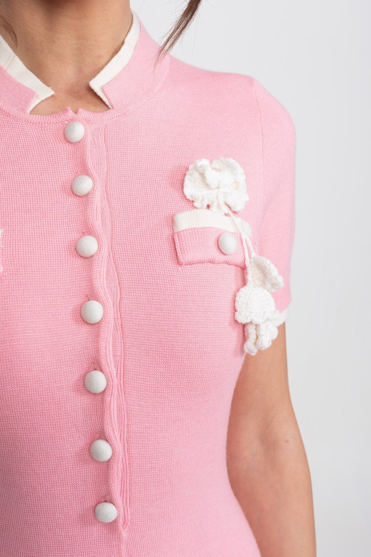 Short Sleeve Button Front Contrast Trim Flower Applique Knit Bodycon Midi Dress 7
