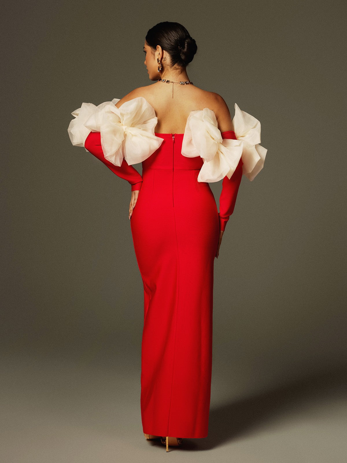Off Shoulder Flower Bandage Maxi Dress In Red - View 6
