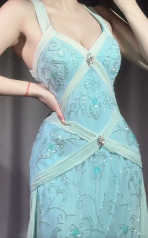 Elegant V Neck Blue Chiffon Beaded Mermaid Long Party Dress Prom Gowns D948