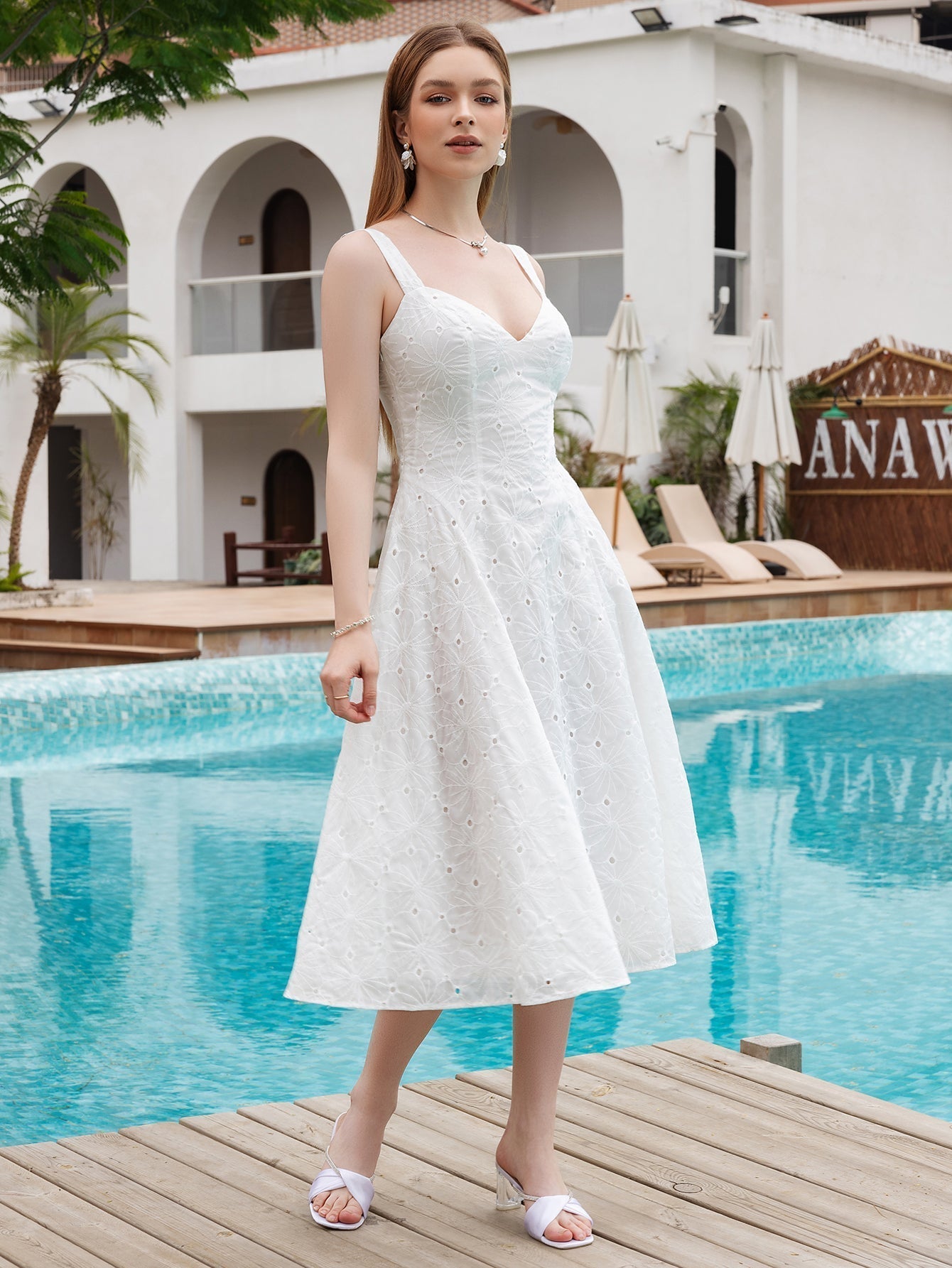 Jacquard V-Neck Tie Back Midi Dress - View 3