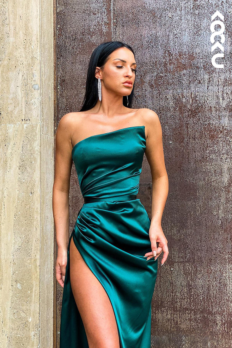 L1151 - Sheath/Column Strapless Satin Pleats Sleeveless Formal Dress