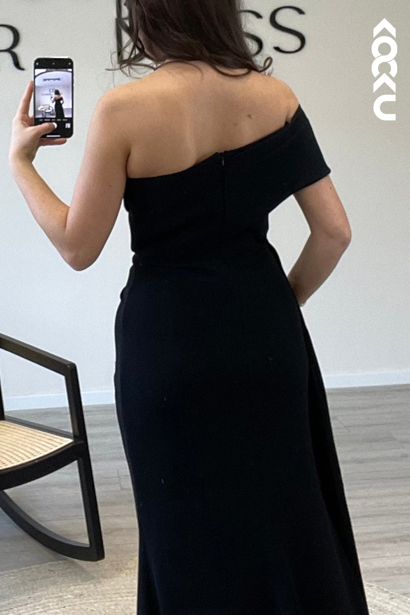 L1403 - Mermaid/Trumpet One Shoulder Beaded Satin Long Formal Evening Dress