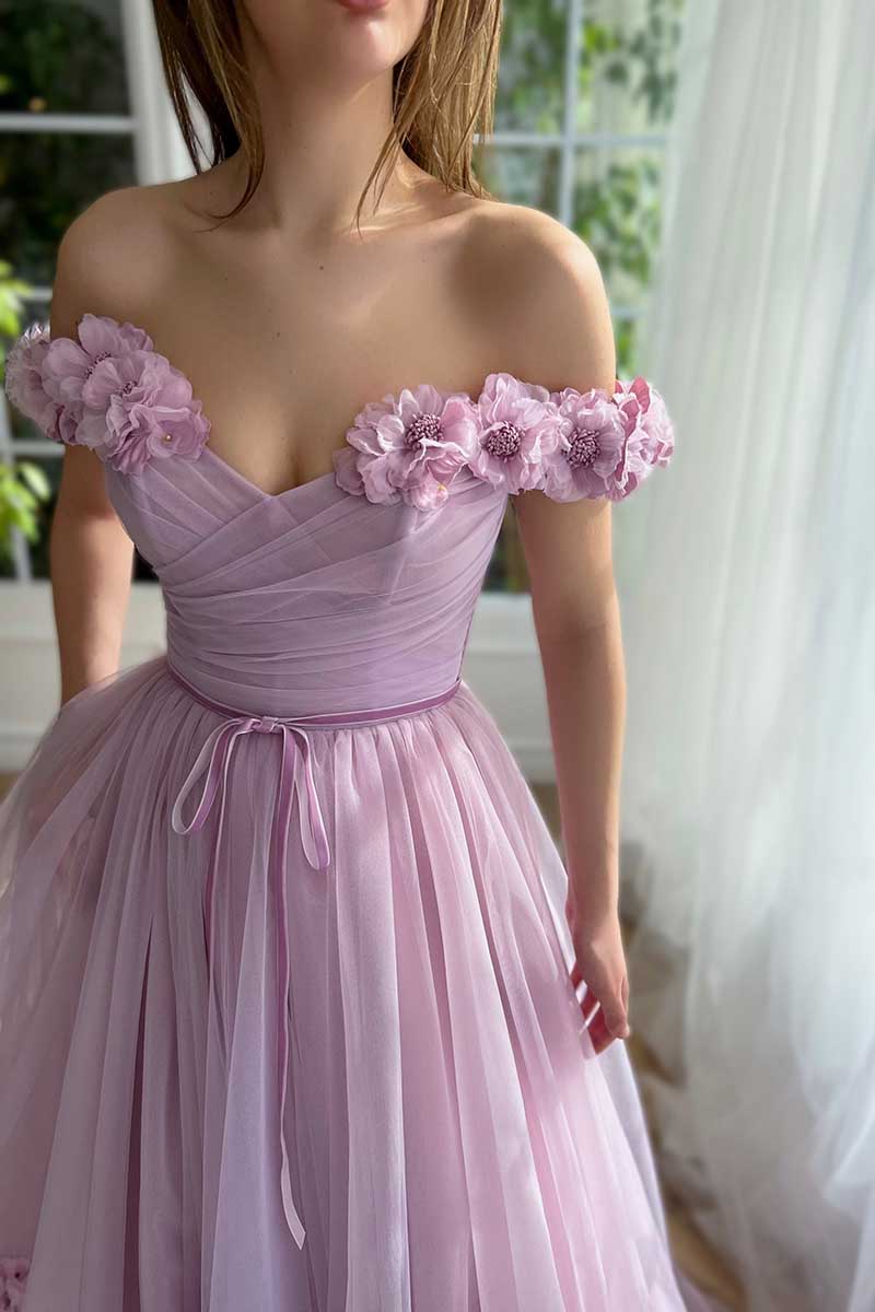 L1578 - Off- Shoulder Ruched A-Line Tulle Long Prom Gown With Sweep Train