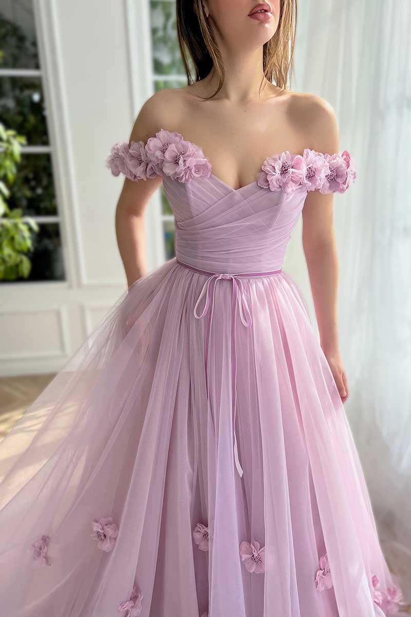 L1578 - Off- Shoulder Ruched A-Line Tulle Long Prom Gown With Sweep Train