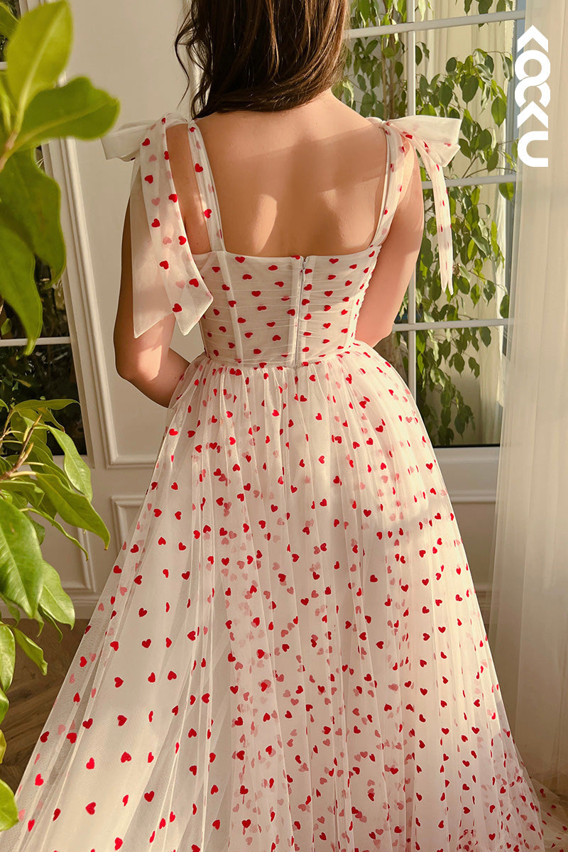 L1635 - Sweetheart Ruched Tulle A-Line Long Bouquet of Hearts Prom Gown