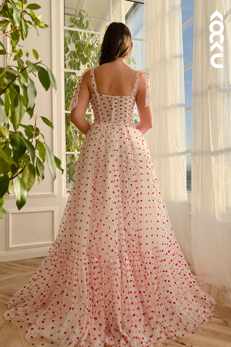 L1635 - Sweetheart Ruched Tulle A-Line Long Bouquet of Hearts Prom Gown