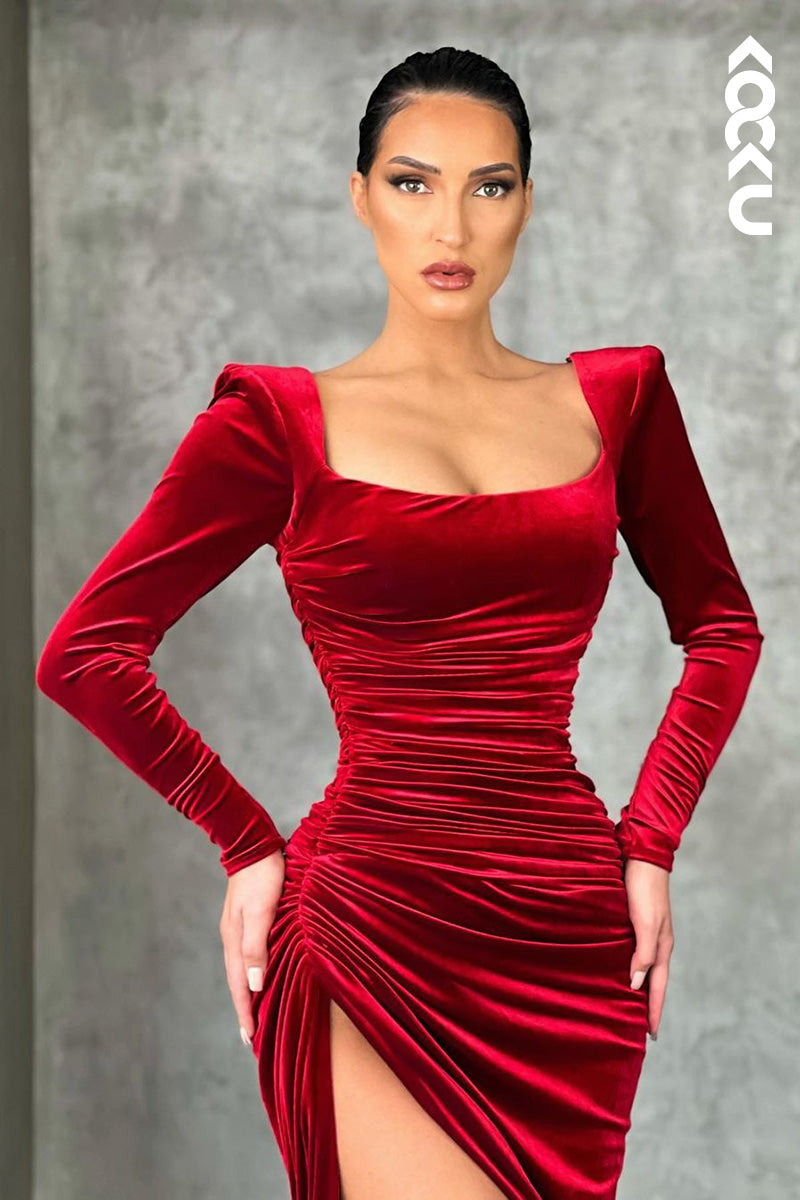 L1677 - Square Neck Long Sleeves Ruched Velvet Sheath Prom Evening Gown