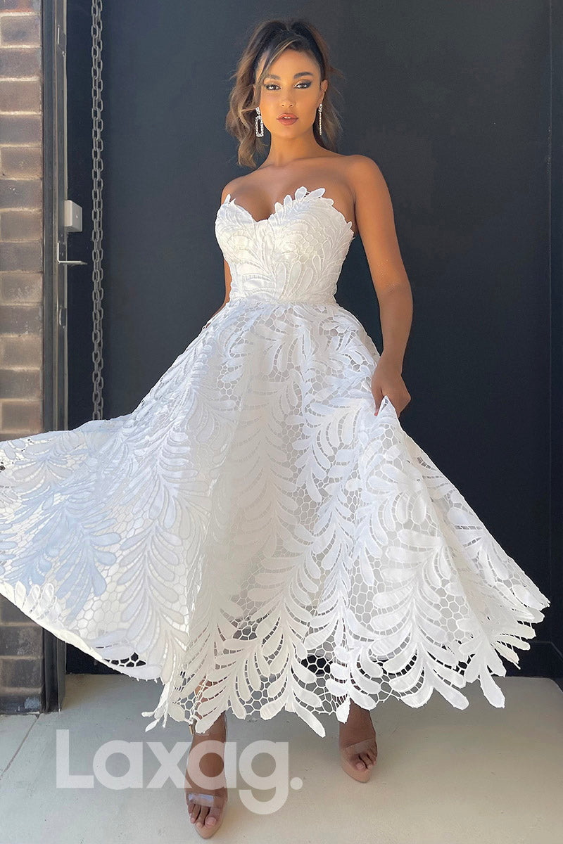 16778 - Sweetheart Tea Length Lace Party Prom Dress
